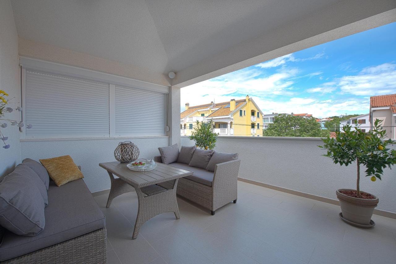 Spacious Chic Residence Ζαντάρ Εξωτερικό φωτογραφία